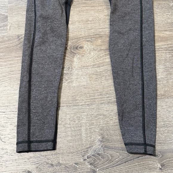 Lululemon Speed Tight V Heathered Black / Deep Coal - Picture 7 of 12